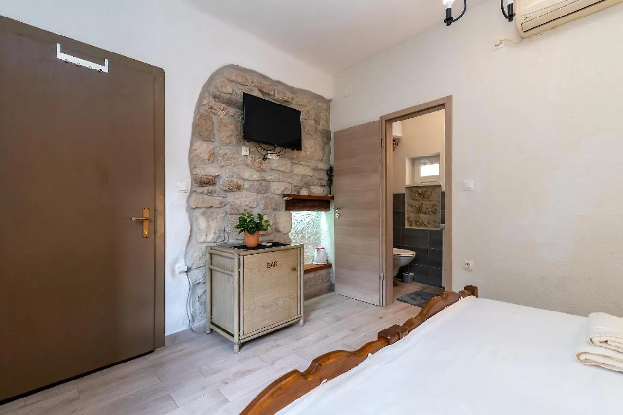 Filomena Rooms Trogir
