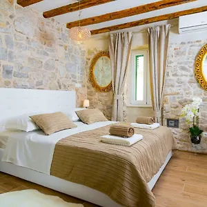 ** Guest house Lux Aurelius In Centre Old Town Croatia